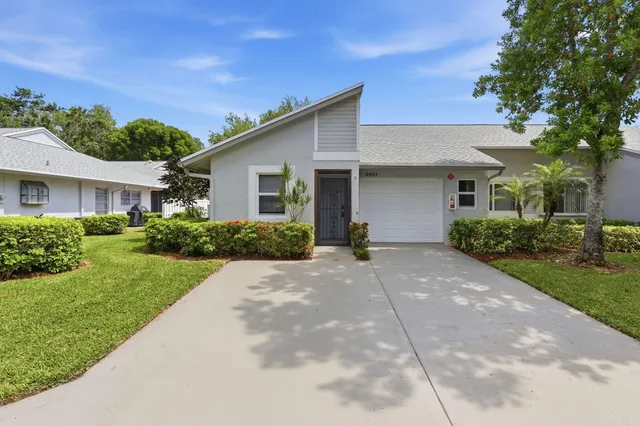 2-bedroom home at 8621 Jasmine Way, Boca Raton
