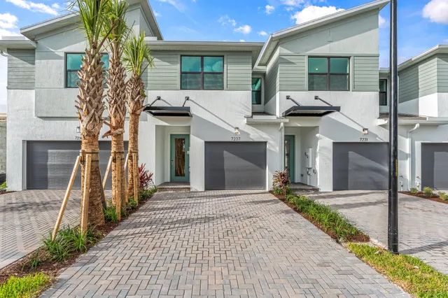 3-bedroom home at 7237 Channing Avenue, Lake Worth