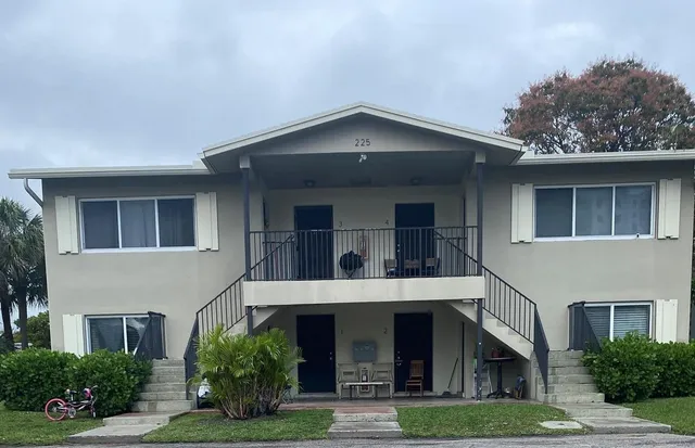 3-bedroom home at 225 SW 7th Street #101, Boca Raton