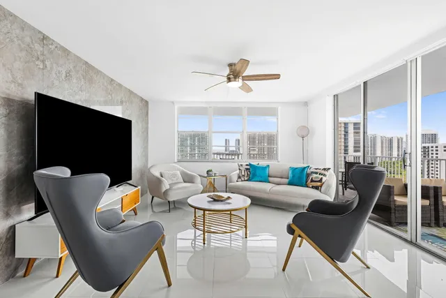 2-bedroom home at 2851 NE 183rd Street #2117, Aventura