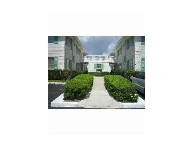 1-bedroom rental at 1851 NE 62nd Street NE #607, Fort Lauderdale