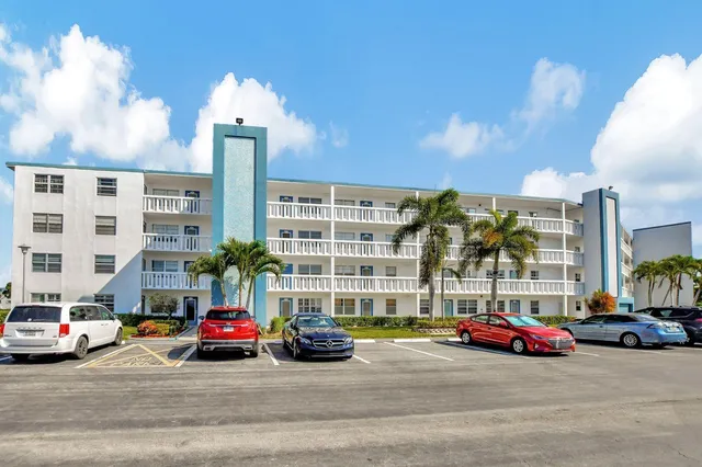 2-bedroom rental at 1047 Exeter C, Boca Raton