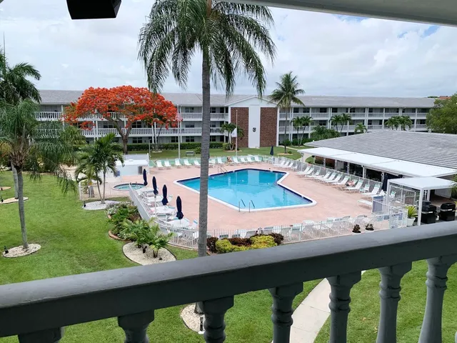 2-bedroom rental at 2453 NE 51st Street #D309, Fort Lauderdale