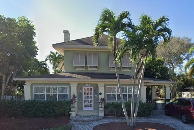 4-bedroom rental at 250 Foresteria Drive, Lake Park