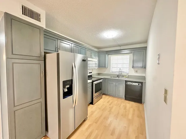 2-bedroom rental at 301 Olivewood Place #O126, Boca Raton