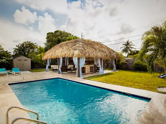 3-bedroom rental at 9507 Bellewood Street, Palm Beach Gardens