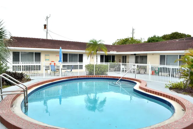 1-bedroom rental at 4209 NE 21st Avenue #3, Fort Lauderdale