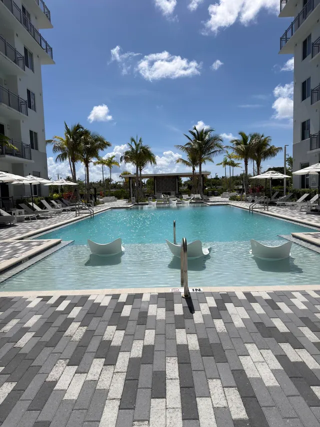 2-bedroom rental at 1710 N Congress Avenue, West Palm Beach