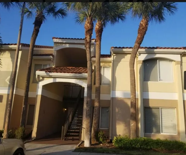 2-bedroom rental at 815 W Boynton Beach Boulevard #16-104, Boynton Beach