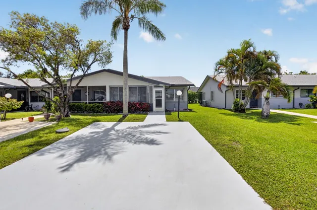 2-bedroom rental at 14696 Lucy Drive #14696, Delray Beach