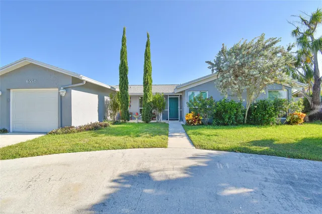 3-bedroom rental at 6550 Country Wood Way, Delray Beach