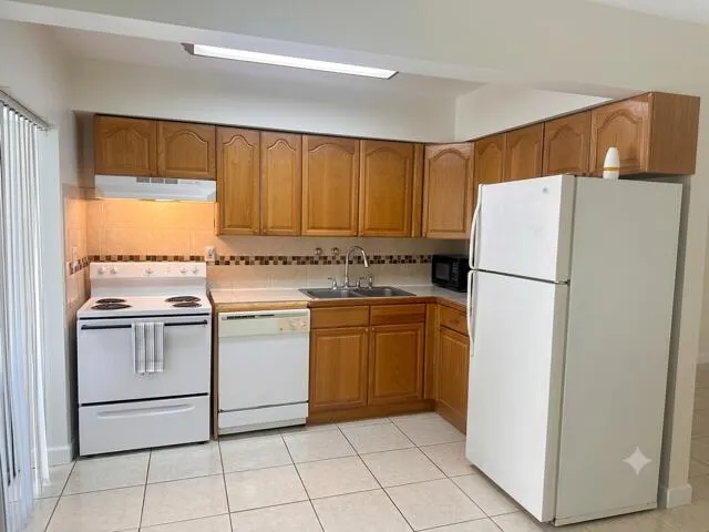 1-bedroom rental at 1511 SE 23rd Avenue #1, Pompano Beach