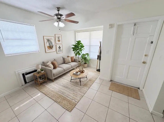 1-bedroom rental at 3030 NW 43rd Terrace #207, Lauderdale Lakes