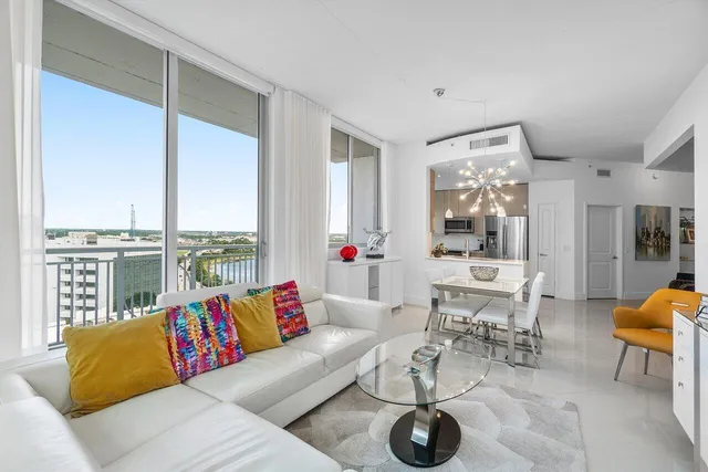 2-bedroom rental at 300 S Australian Avenue #1418, West Palm Beach
