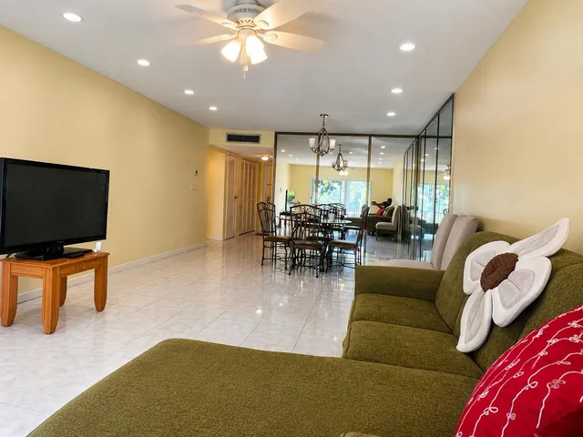 2-bedroom rental at 6101 N Falls Cir Drive #310, Lauderhill