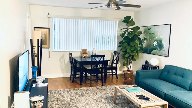 1-bedroom rental at 2724 Garden S #207, Lake Worth