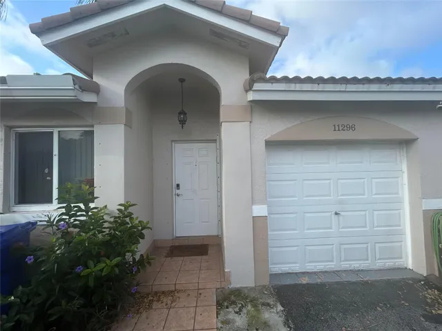2-bedroom rental at 11296 SW 17th Court, Miramar