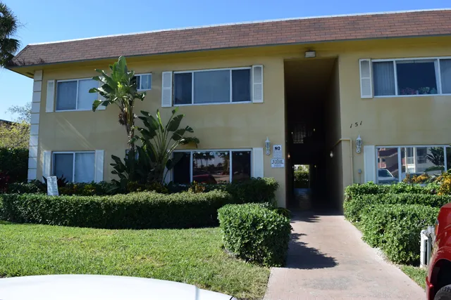 1-bedroom rental at 151 SE 6th Avenue #14, Pompano Beach