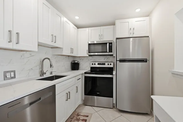 1-bedroom rental at 314 Brighton #H, Boca Raton