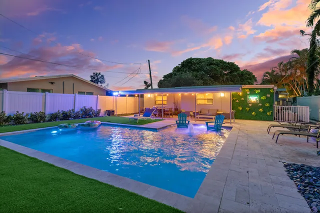 4-bedroom home at 2012 SW 4th Avenue, Fort Lauderdale