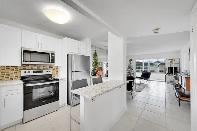 2-bedroom home at 2780 N Pine Island Road #312, Sunrise