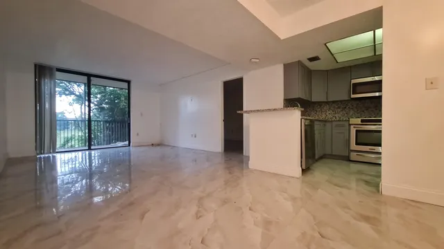 2-bedroom rental at 5570 NW 44th Street, Lauderhill