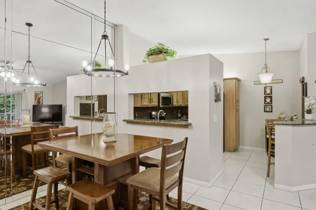 2-bedroom home at 13811 Oneida Drive #F2, Delray Beach