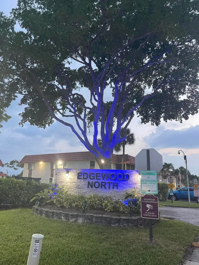 2-bedroom rental at 22735 SW 66th Avenue, Boca Raton