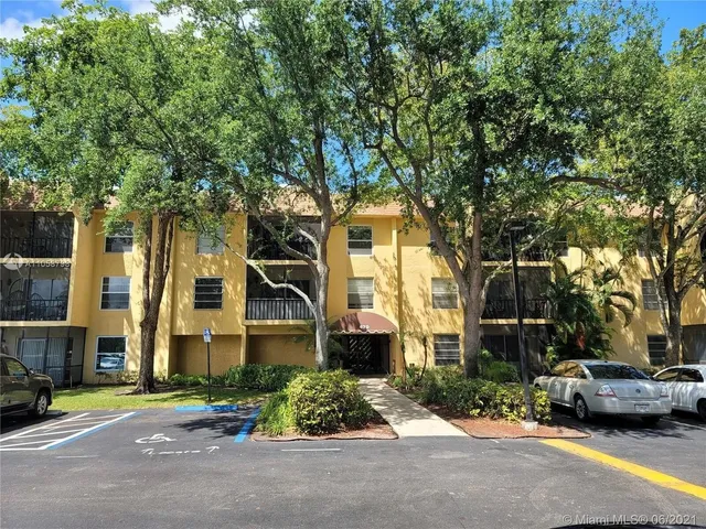 2-bedroom rental at 470 NW 20th Street #1040, Boca Raton