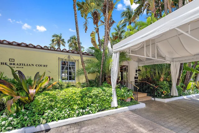 1-bedroom home at 301 Australian Avenue #305, Palm Beach