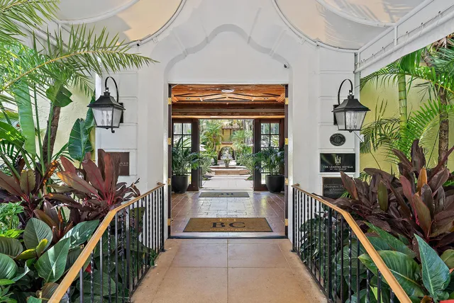 2-bedroom home at 301 Australian Avenue #301, Palm Beach