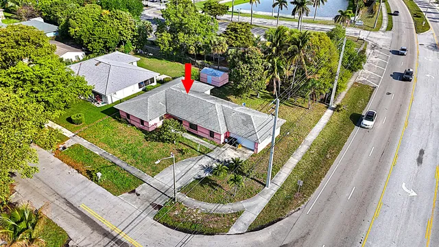 4-bedroom home at 1301 N Mangonia Drive, West Palm Beach