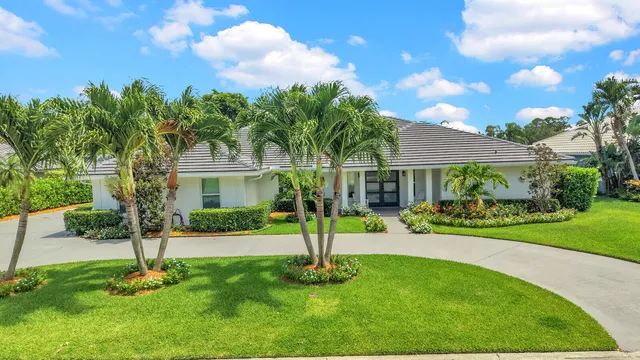 3-bedroom home at 341 Glenbrook Drive, Atlantis