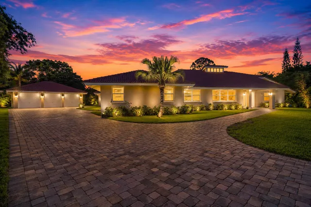 6-bedroom home at 22829 Horse Shoe Way, Boca Raton