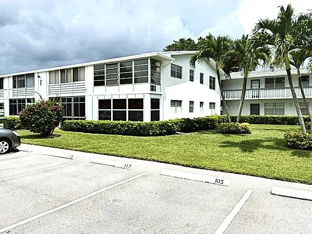 1-bedroom home at 110 Markham F #110, Deerfield Beach