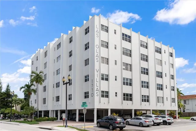 1-bedroom rental at 1770 E Las Olas Boulevard #508, Fort Lauderdale