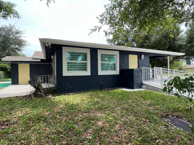 5-bedroom rental at 601 NW 2nd Street, Delray Beach
