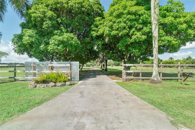 3-bedroom home at 25950 SW 187 Avenue, Homestead