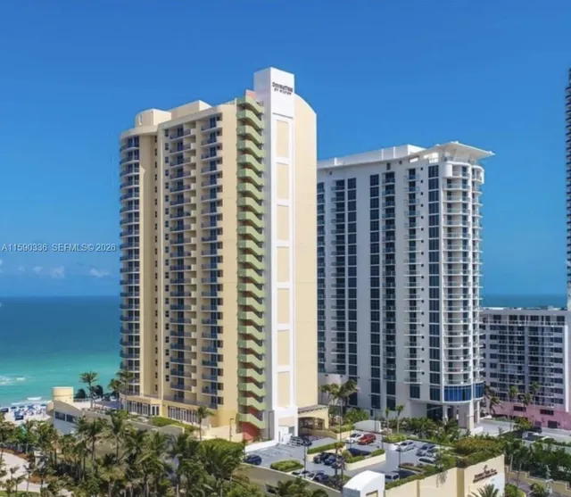 1-bedroom home at 17375 Collins Avenue #705, Sunny Isles Beach
