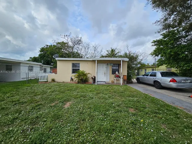 4-bedroom home at 1817 NW 25th Avenue, Fort Lauderdale