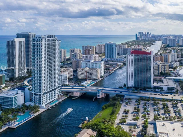 2-bedroom home at 4010 S Ocean Drive #R703, Hollywood