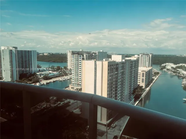 2-bedroom home at 16001 Collins Avenue #1705, Sunny Isles Beach