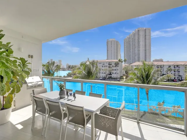 3-bedroom home at 3250 NE 188th Street #207, Aventura