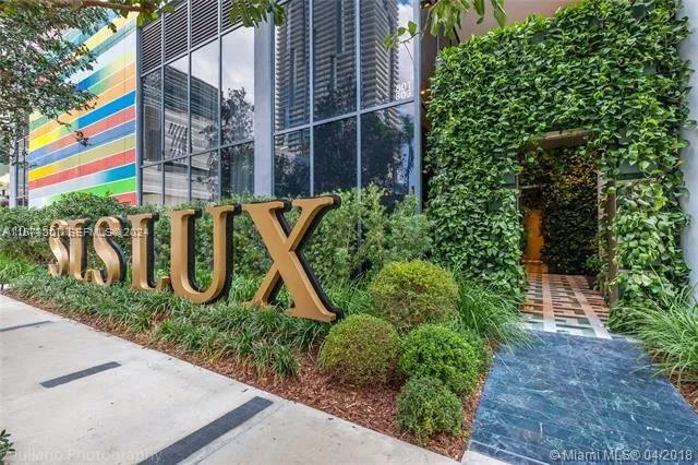 3-bedroom home at 801 S Miami Avenue #3009, Miami