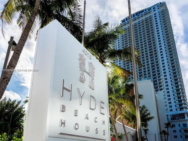 2-bedroom home at 4010 S Ocean Drive #R707, Hollywood