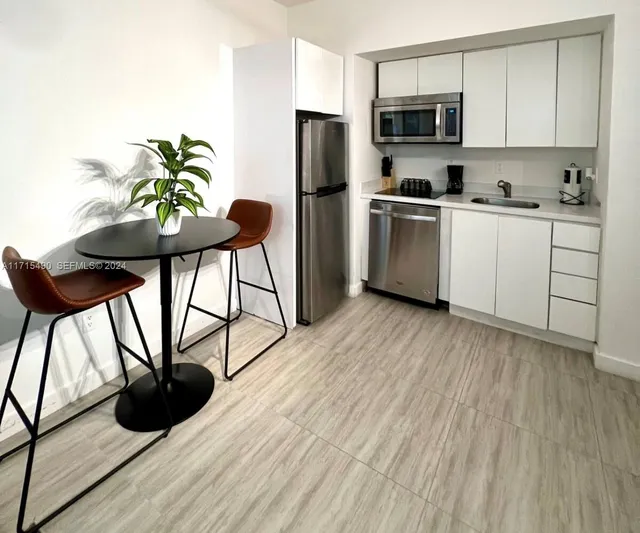 1-bedroom home at 1611 Meridian Avenue #102, Miami Beach
