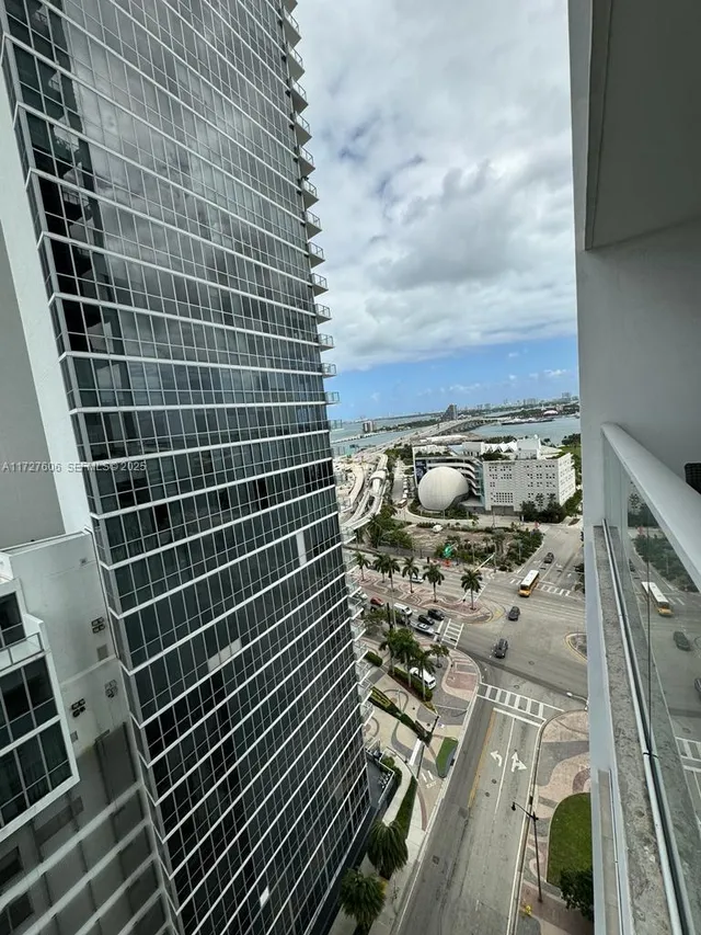 1-bedroom home at 1040 Biscayne Boulevard #1505, Miami