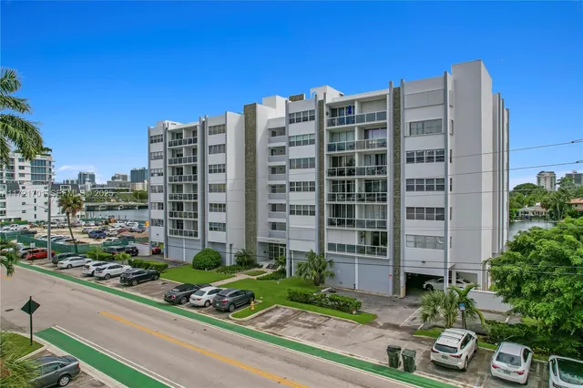 1-bedroom home at 9381 E Bay Harbor Drive #401N, Bay Harbor Islands