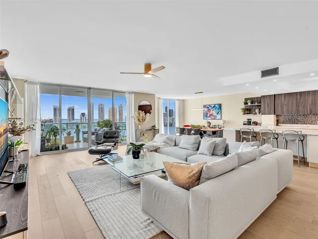 3-bedroom home at 3201 NE 183rd Street #2102, Aventura