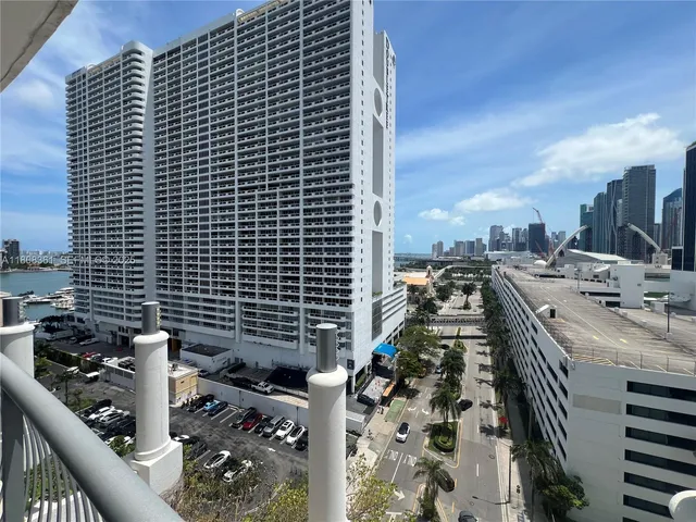 1-bedroom home at 1750 N Bayshore Drive #1410, Miami